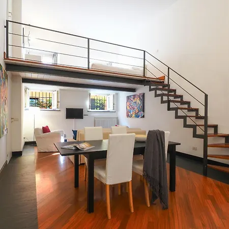 Enchanting Loft Between History And Tranquility Daire *